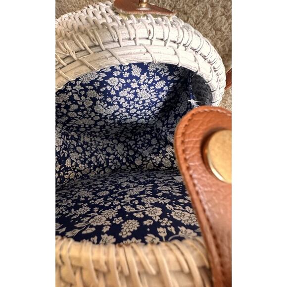 Handcrafted White Round Rattan Purse Leather Strap Crossbody Canteen‎ Boho Chic - Picture 8 of 14